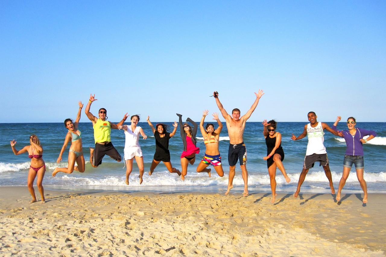 Capricorn One Beachside Holiday Apartments - Official โกลด์โคสต์ ภายนอก รูปภาพ